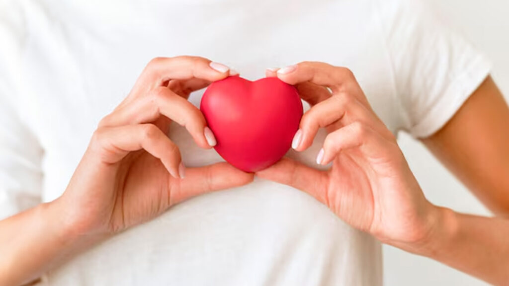 5 Tiny Habits to Boost Heart Health: Science-Backed Tips for a Stronger Heart